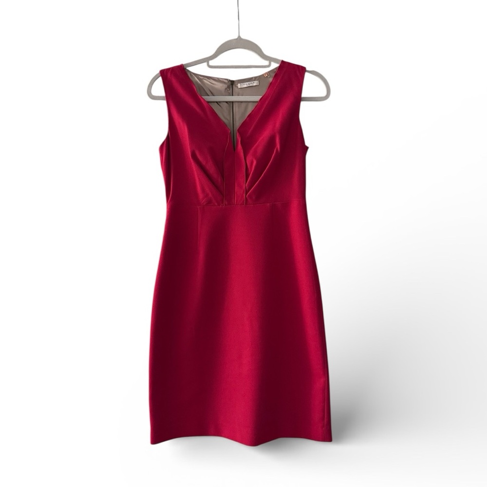 Tahari Red Sleeveless Dress | Size 4P | Elegant